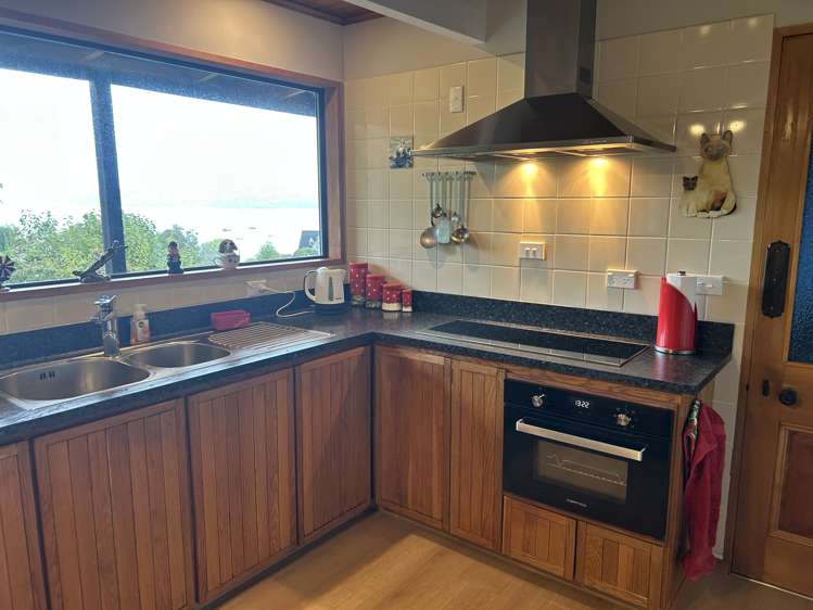 24 Bayview Place Cass Bay_7