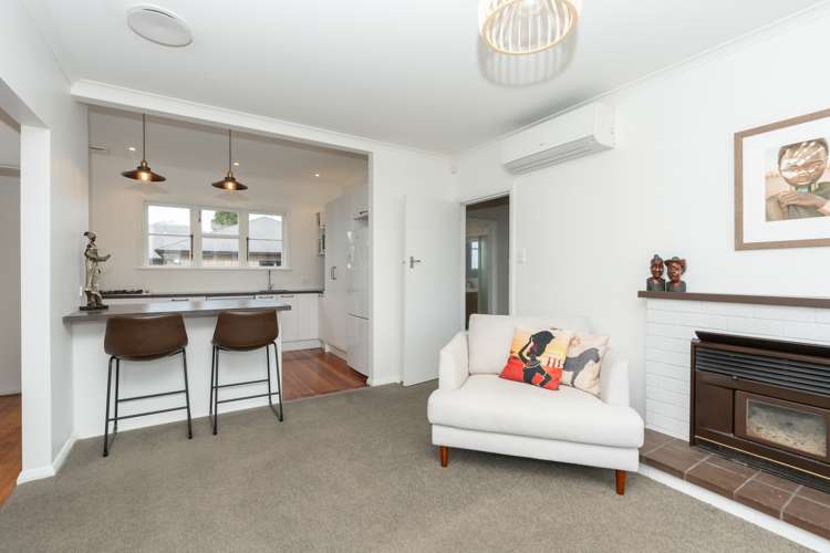 2a Bains Avenue Hamilton East_12