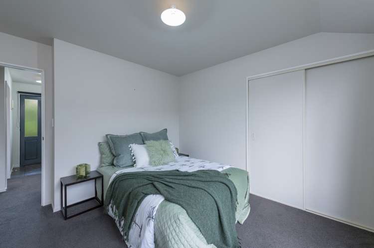 20 Ballard Drive Stoke_16