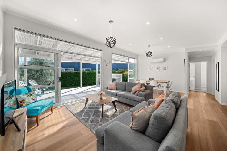 32 Burgundy Drive Martinborough_4