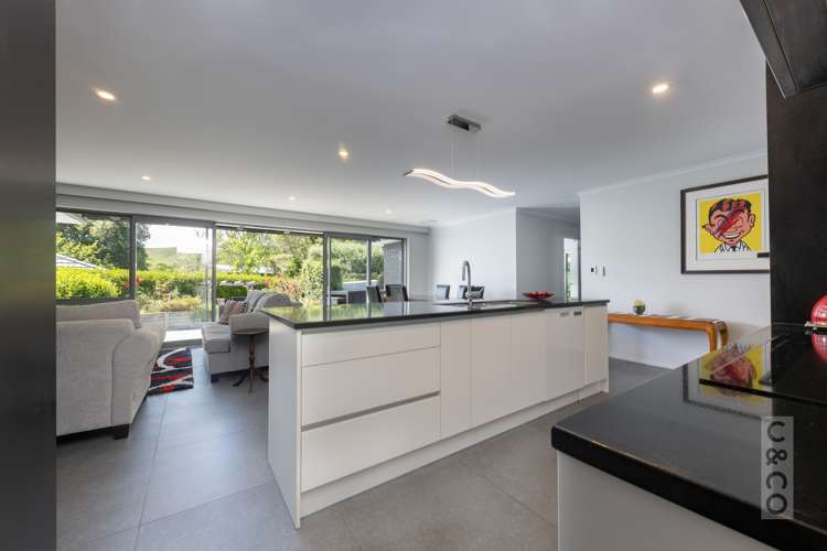 4 School Road Riverhead_15