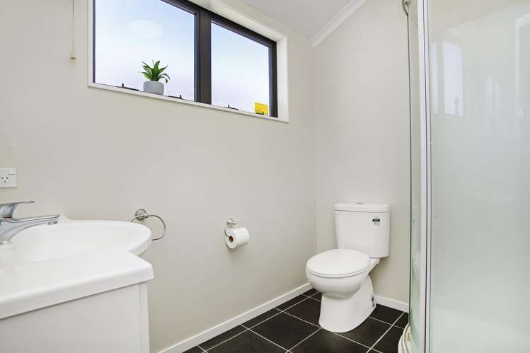 3a Savage Cres Upper Hutt_9