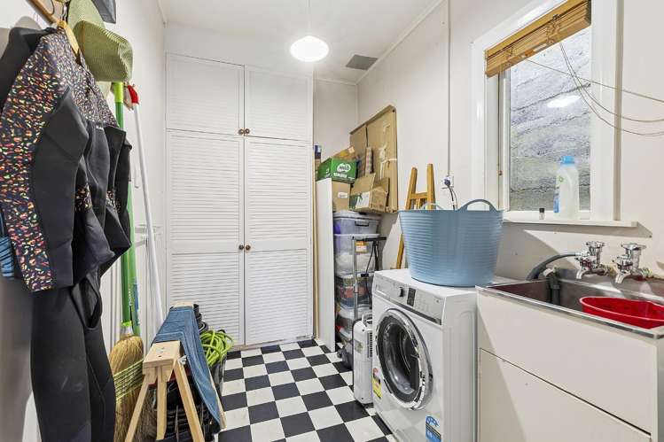 111 Eden Street 1283_11