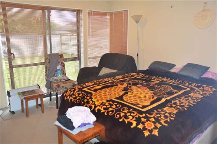 50 Belfry Place Wattle Downs_9