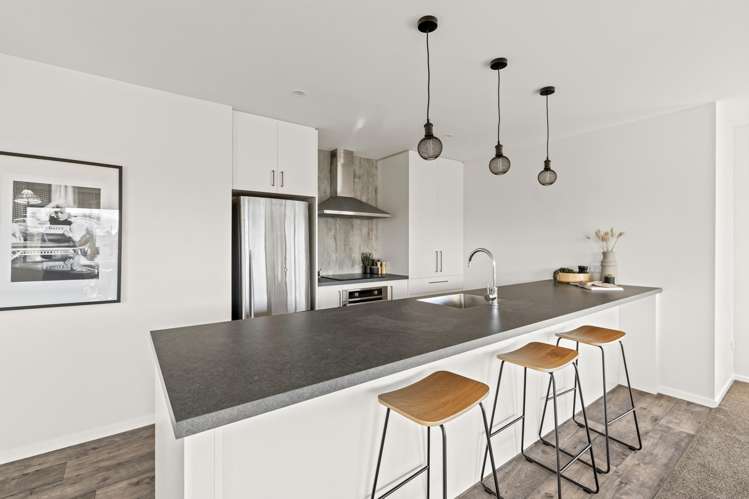 4 Rayner Lane Marton_3