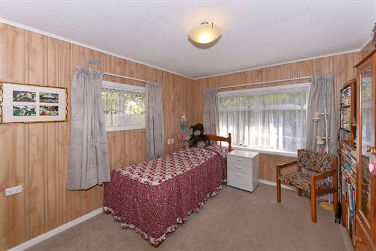 8 The Ridgeway Enner Glynn_8