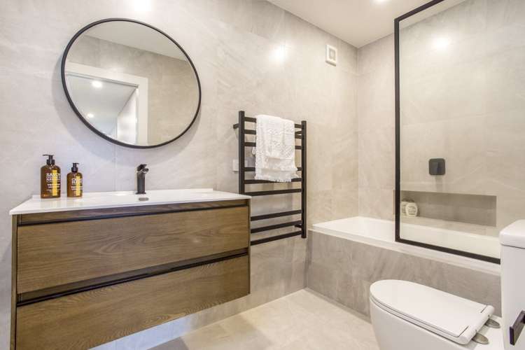 8d Huka Road Birkenhead_6