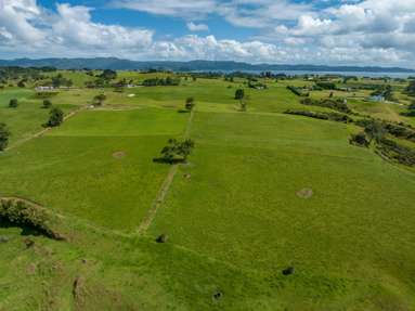 312 Grahams Beach Road_2