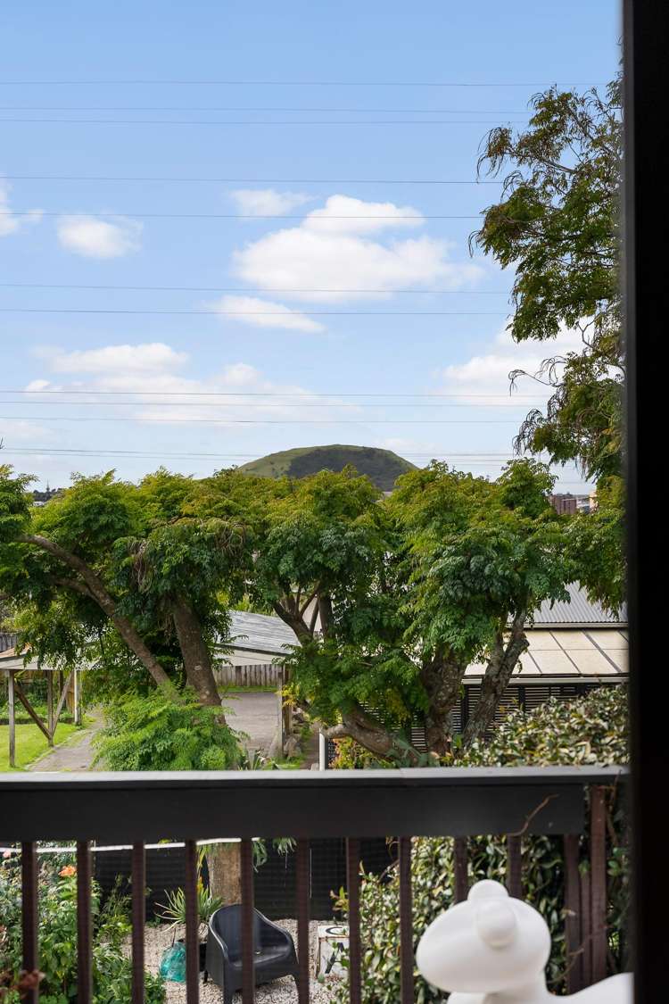 3/2B Jarman Road_2