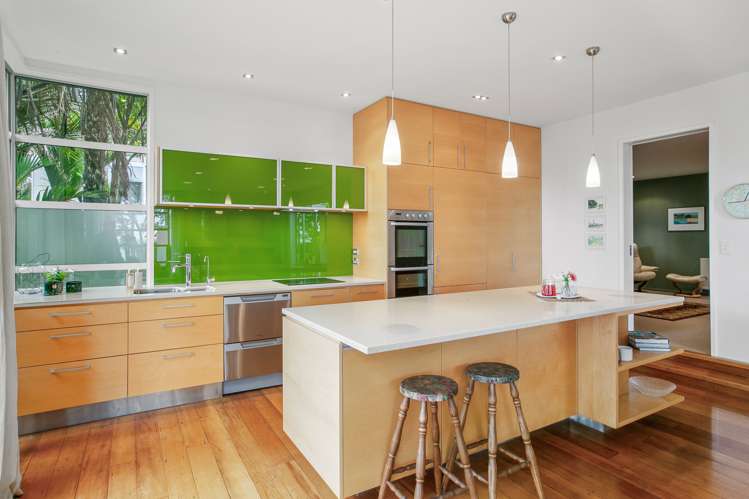 11a Shearer Drive Oakura_13