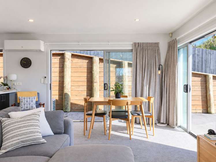 41 Shrule Place Huntington_7