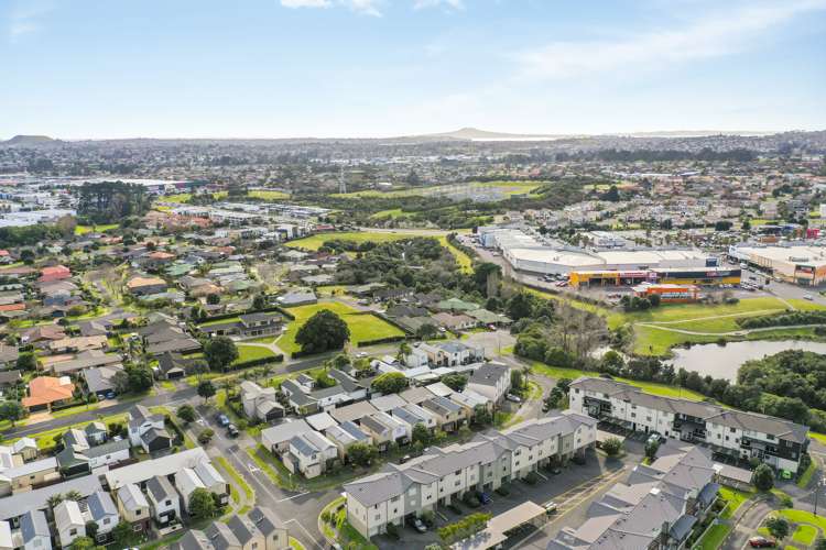 52 Kirikiri Lane East Tamaki_11