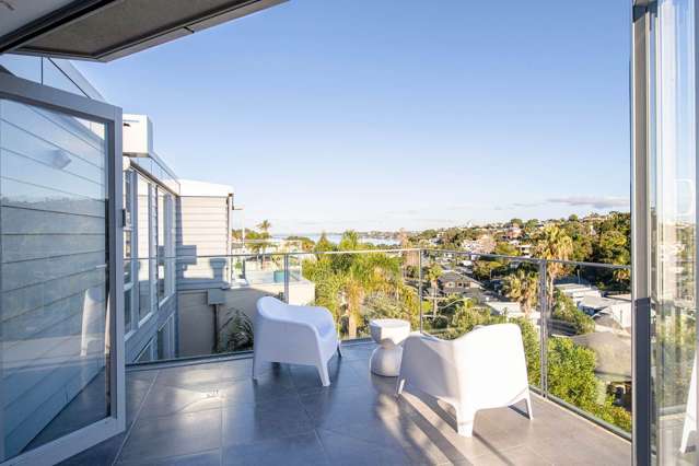 129A Beach Road Castor Bay_2