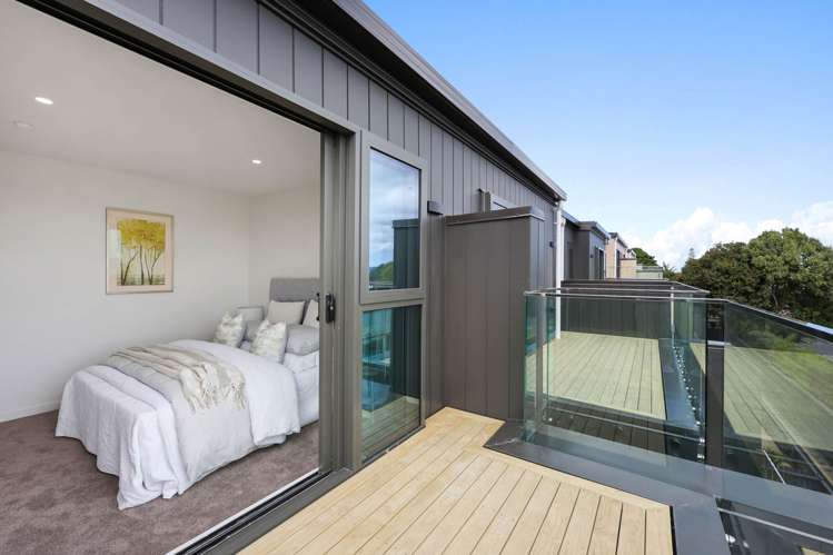 10-17/4 Springbank Lane Te Atatu Peninsula_20