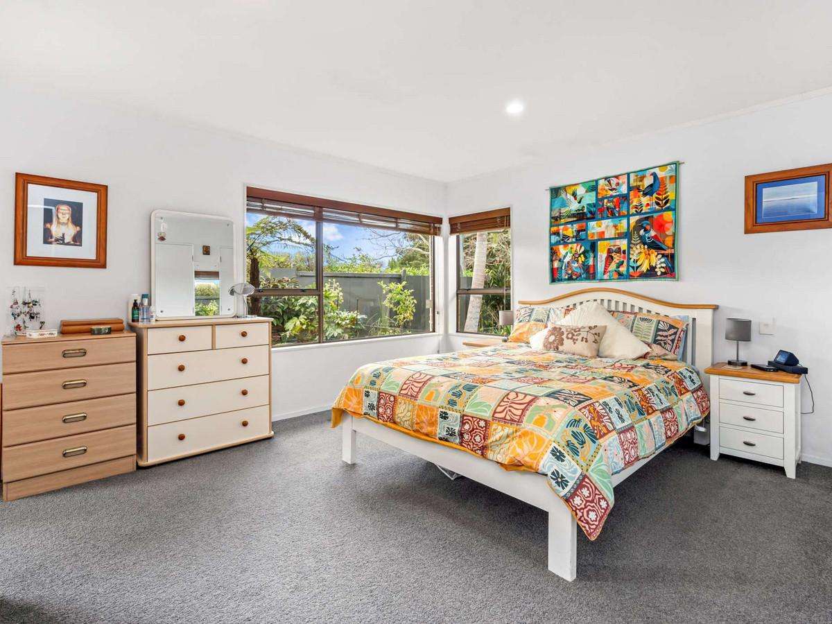 10 Cobham Court_1