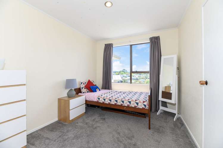 29 Danube Lane Glen Eden_14