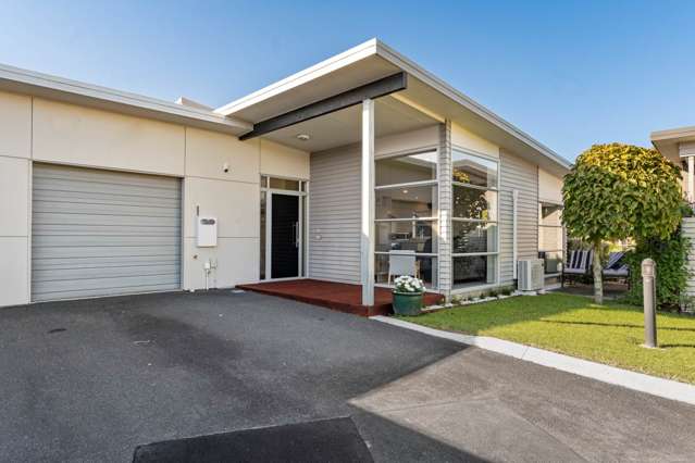 Affordable, Central, Single Level Living!!