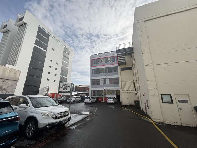 73-74 The Square Palmerston North_4