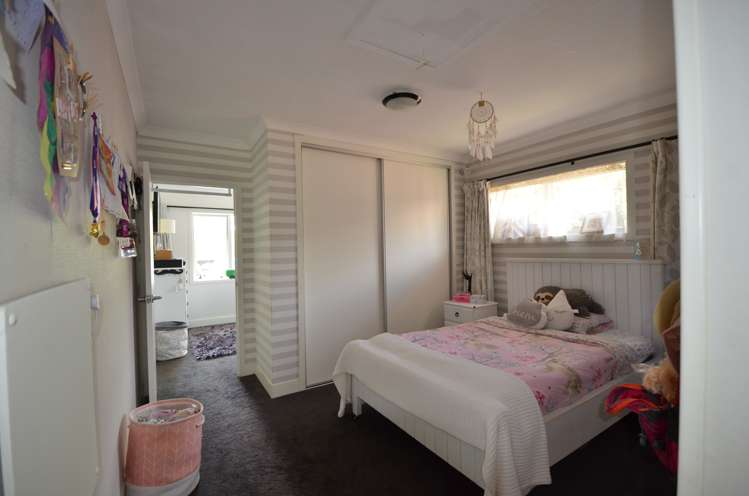 8 Coulthard Terrace Opaheke_8