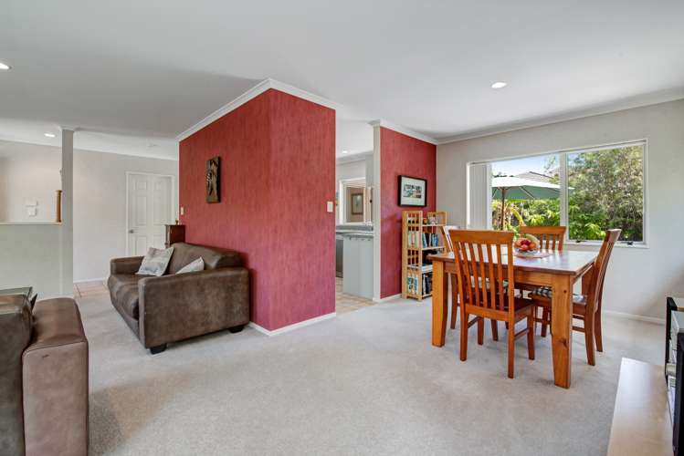 19 Grovenor Drive Orewa_24