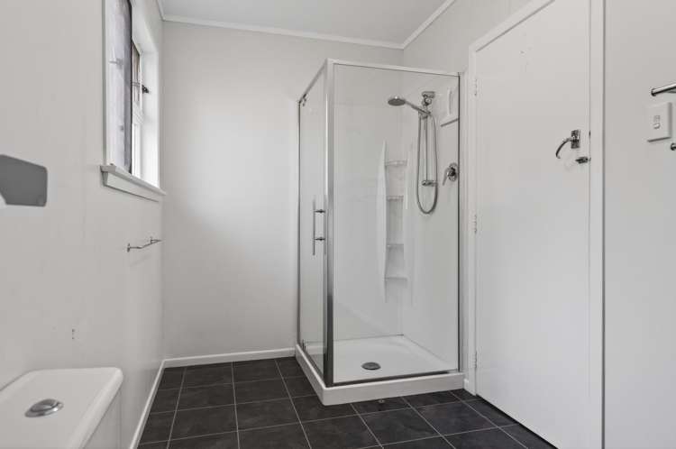 196 Bull Road Waiotira_13