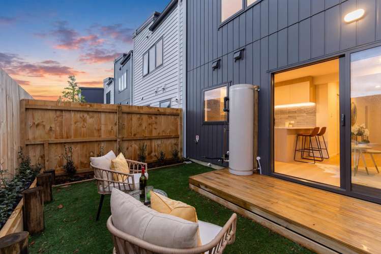 5/114 Don Buck Road Massey_15