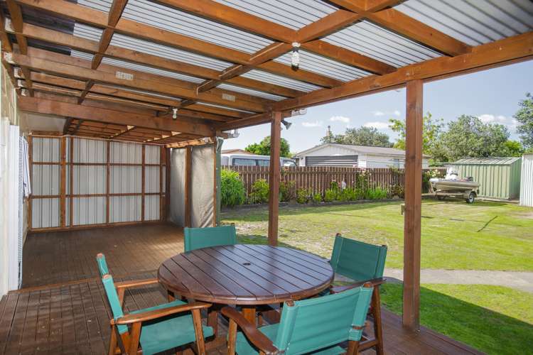 542 Childers Road Te Hapara_12