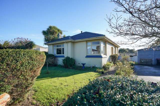 * UNDER OFFER * Character, Space And Potential!