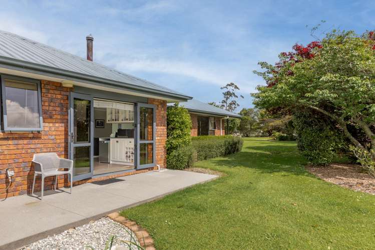 11 Victoria Road Westport_20