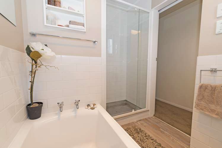 9/390 West Coast Road Glen Eden_10