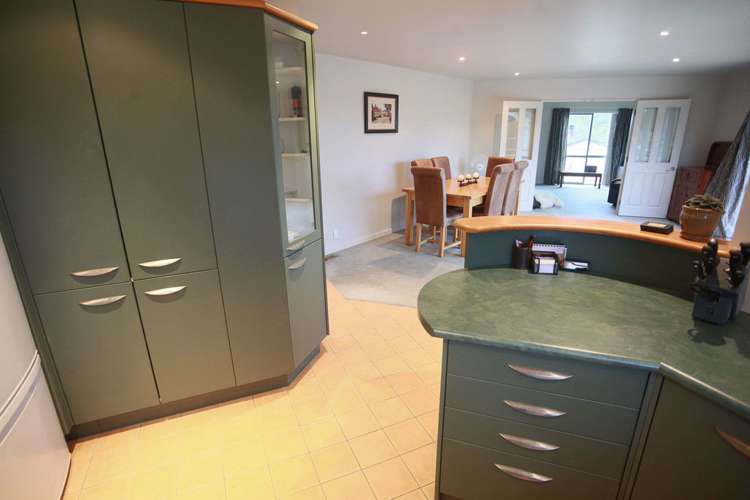 18 Landsdowne Terrace Karori_1