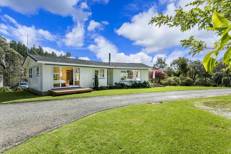 336 Muriwai Road Waimauku_28