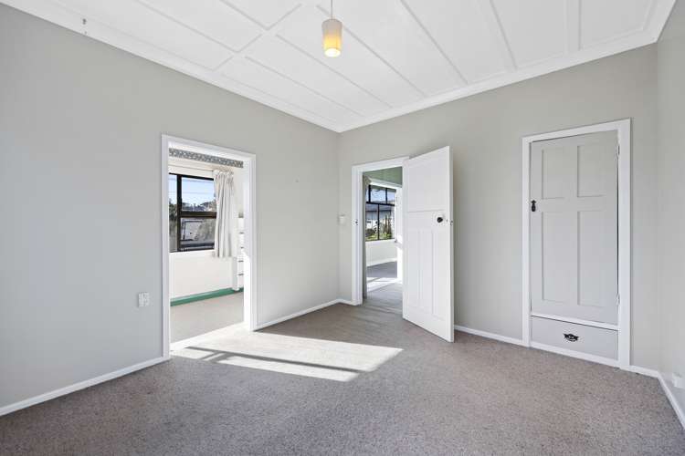 5 Egmont Street Hawera_6
