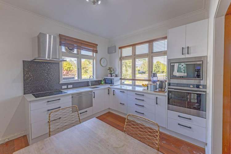 95 Churchill Avenue_3