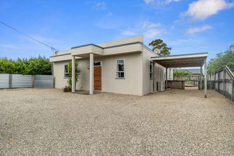 1512 Cambridge Road_0