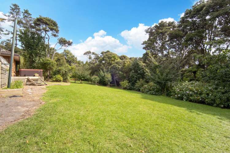 15 North Way Titirangi_27