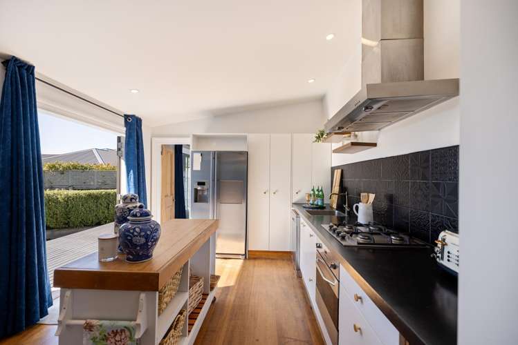 582 Madras Street Saint Albans_7