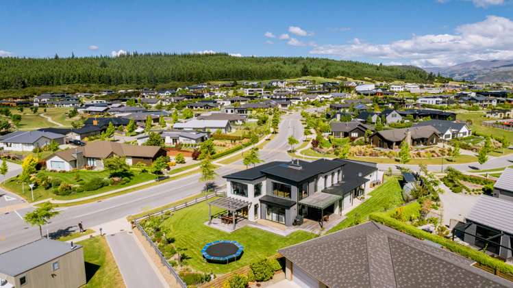 41 Infinity Drive Wanaka_12