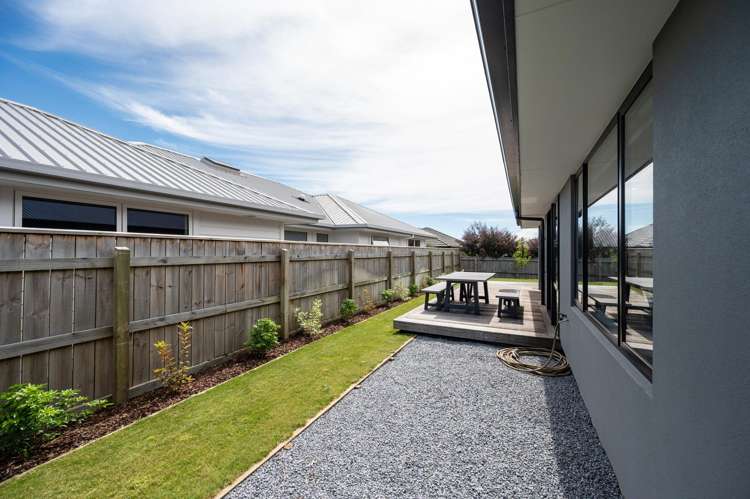 43 Woodley Road Richmond_22