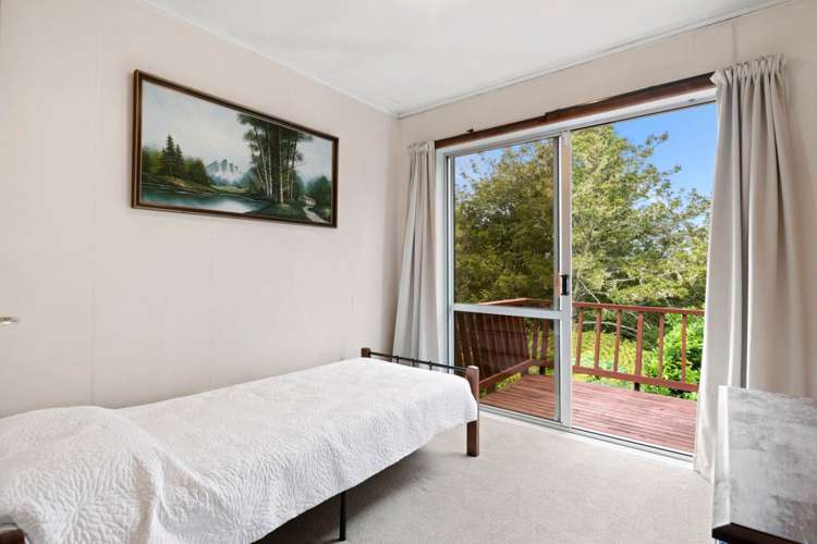 77 Shetland Street Glen Eden_19