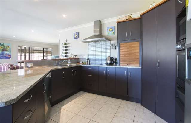 8 Ludlow Place Katikati_4