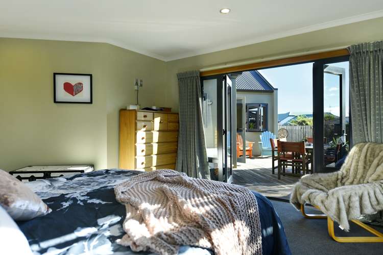 135 Aldinga Avenue Stoke_16