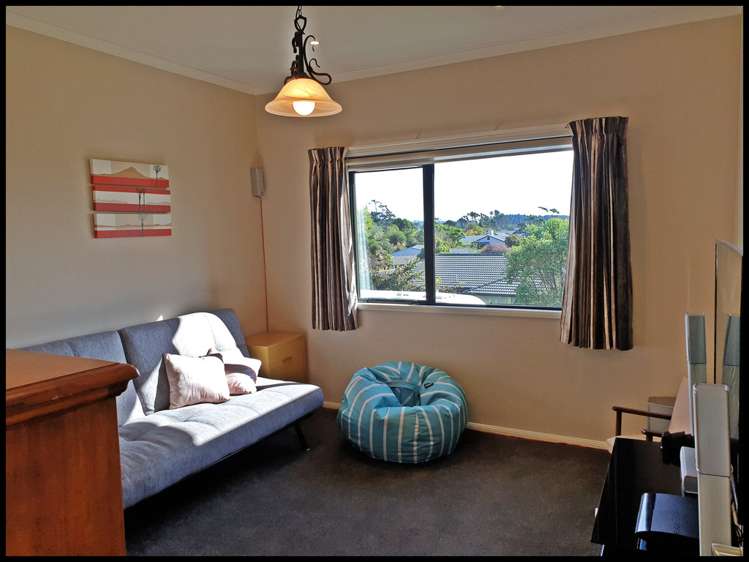 27a Shelter Grove Frankleigh Park_22