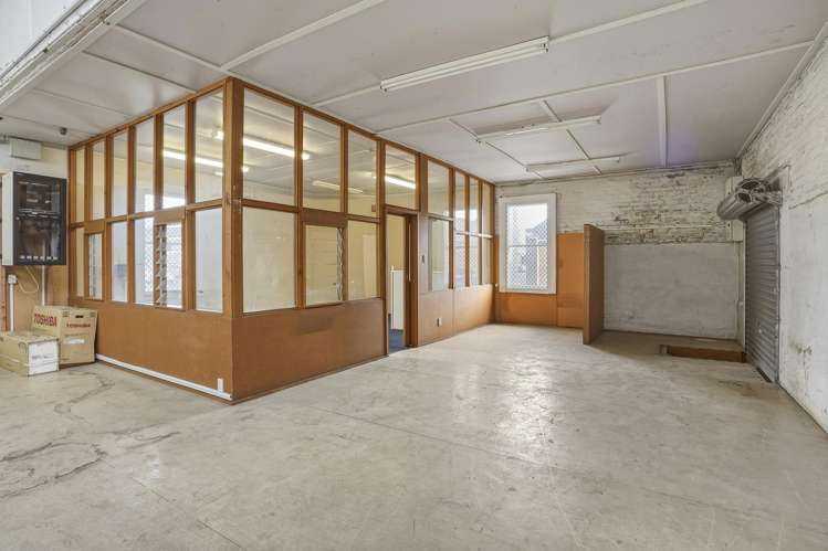 14 Tewsley Street Dunedin Central_12