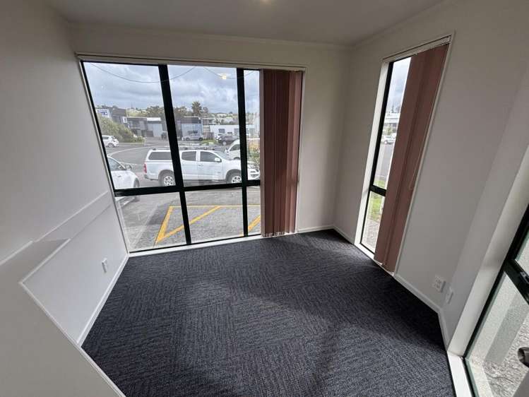 6 Westech Place Glen Eden_7