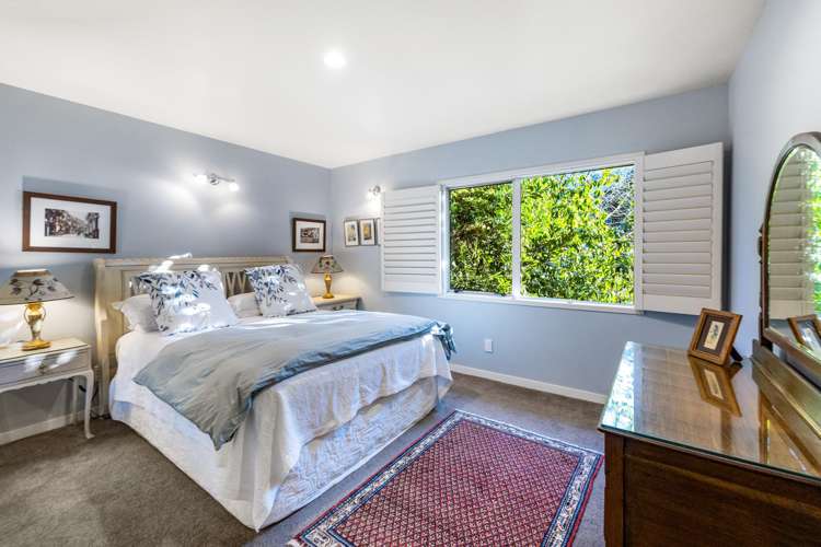 33 Chamari Close Titirangi_17
