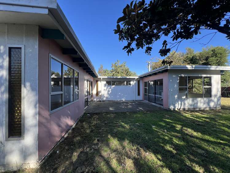 6 Hartgill Crescent Dannevirke_24