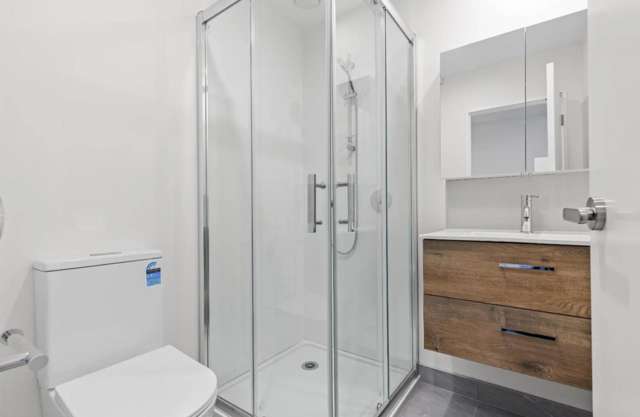 1/327 Glengarry Road Glen Eden_3