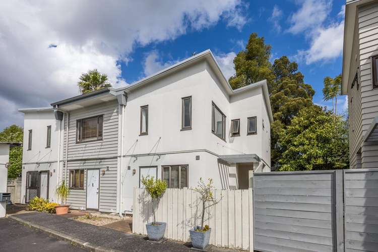 5/92 Bush Road Albany_13