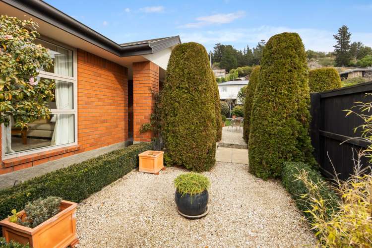 17 The Tors Heathcote Valley_22